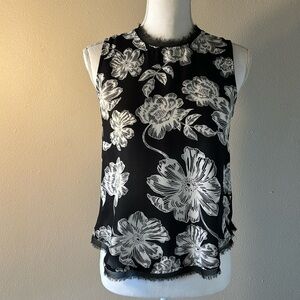 Who What Wear Black and White Sleeveless Blouse XS